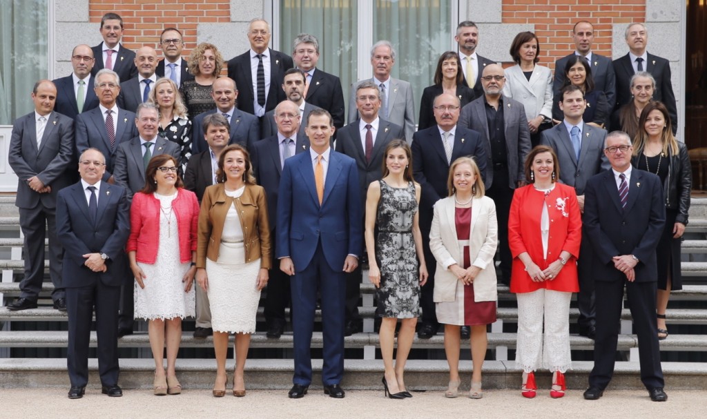 SS.MM. Los Reyes de España Centros de Acogida y Unidades de Investigación Severo Ochoa y María de Maeztu - Featured